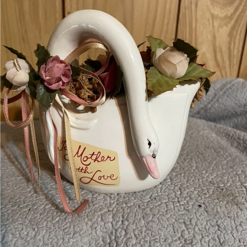 Elegant White Swan Planter with Floral Accents